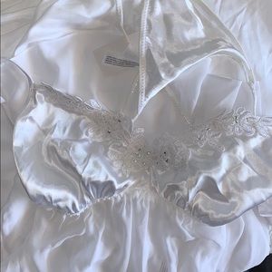 3 piece Gillian & O’Malley set